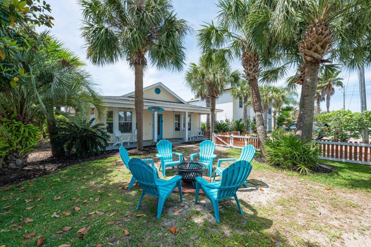 Ferienhaus Private Access, Fenced Yard & Pet Friendly, Pool, Life House *